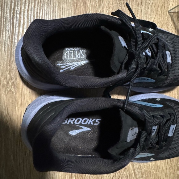 Brooks launch 9 running sneakers womens size 7.5 Black Athletic Shoes - Picture 3 of 9